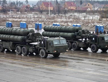 «Χάδια» αντί για «μαστίγιο» από τις ΗΠΑ στην Αγκυρα για την αγορά των S-400: «Η Τουρκία είναι σημαντικός σύμμαχός μας»!